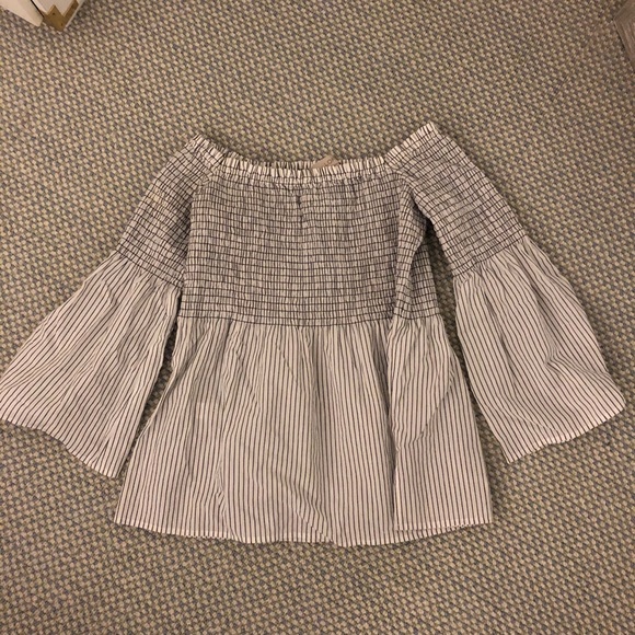 Loft Off the shoulder striped top - Picture 4 of 4